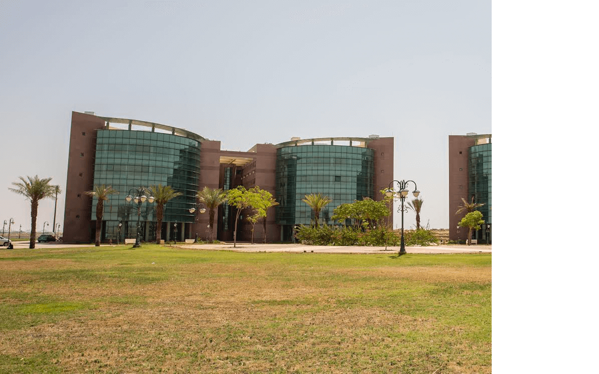 اعلان في الصفحة الرئيسية